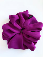 Load image into Gallery viewer, SCRUNCHIE - UBE
